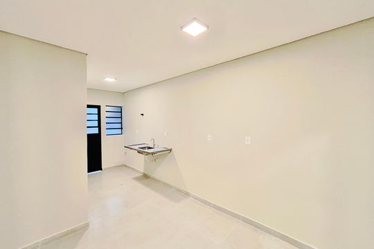Cozinha/quarto  de apartamento para alugar com 1 quarto, 21m² em Vila Uniao(zona Leste), São Paulo