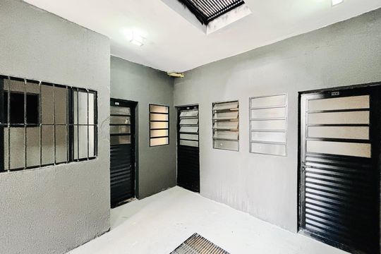 Corredor de apartamento para alugar com 1 quarto, 21m² em Vila Uniao(zona Leste), São Paulo