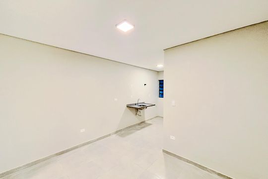 Quarto 1 de apartamento para alugar com 1 quarto, 21m² em Vila Uniao(zona Leste), São Paulo