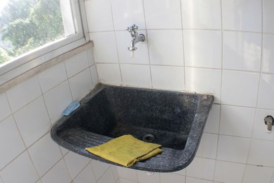 Área de serviço de apartamento para alugar com 2 quartos, 65m² em Tanque, Rio de Janeiro