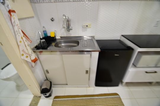 Cozinha de kitnet/studio para alugar com 1 quarto, 40m² em Centro, Campinas