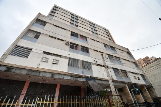 Fachada do Prédio de kitnet/studio para alugar com 1 quarto, 40m² em Centro, Campinas