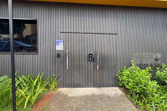 Fachada  de apartamento para alugar com 2 quartos, 43m² em Tatuapé, São Paulo