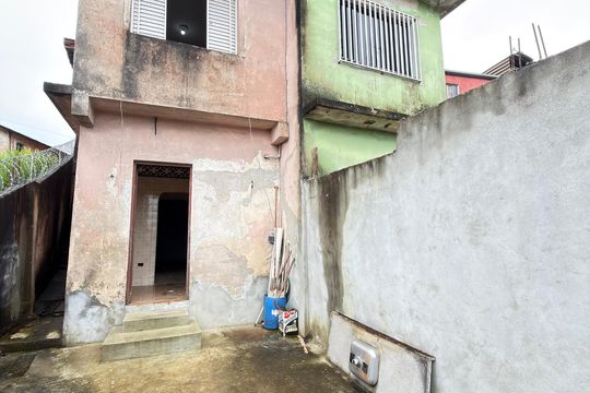 Quintal de casa à venda com 2 quartos, 200m² em Bairro dos Casa, São Bernardo do Campo
