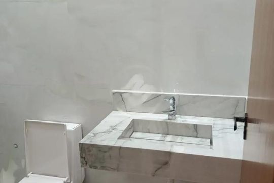 Casa à venda com 3 quartos, 215m² em Vila Concórdia, Goiânia