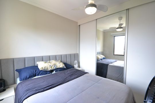 Quarto 1 de apartamento para alugar com 2 quartos, 49m² em Jardim Celeste, São Paulo