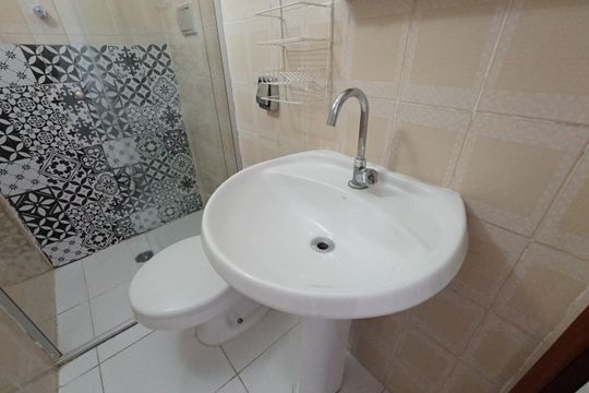 Banheiro de casa para alugar com 3 quartos, 100m² em Bosque da Saúde, São Paulo