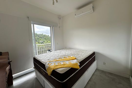 Quarto de apartamento para alugar com 1 quarto, 50m² em Centro Empresarial Tamboré, Santana de Parnaíba