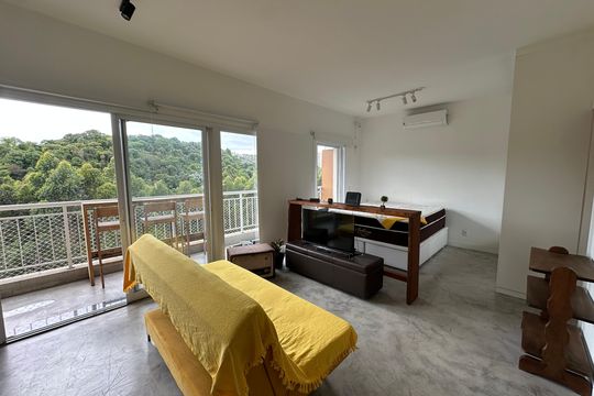 Apartamento para alugar com 1 quarto, 50m² em Centro Empresarial Tamboré, Santana de Parnaíba