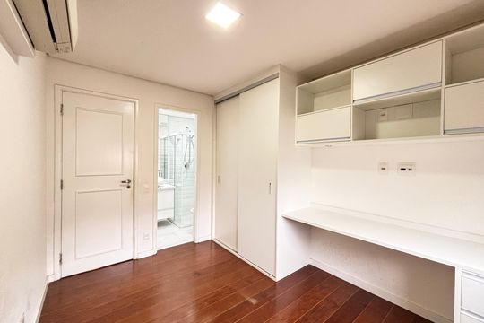 Suíte 1 de apartamento à venda com 4 quartos, 173m² em Itaim Bibi, São Paulo