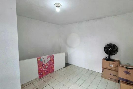 Casa à venda com 4 quartos, 100m² em Jardim São Jorge, São Paulo