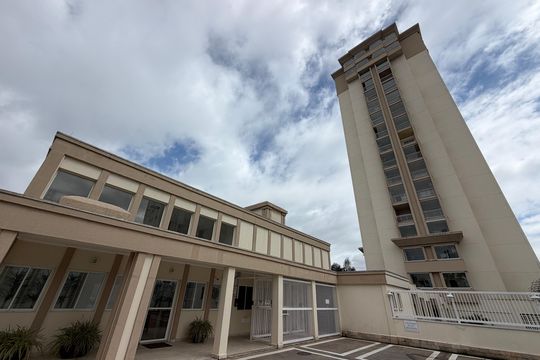 Fachada de apartamento à venda com 2 quartos, 67m² em Engordadouro, Jundiaí