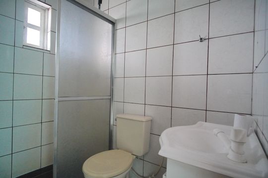 Banheiro de casa à venda com 3 quartos, 130m² em São Jorge, Novo Hamburgo