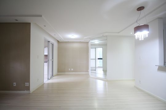 Sala de apartamento para alugar com 2 quartos, 75m² em Vila Andrade, São Paulo