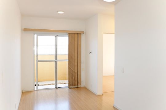 Apartamento à venda com 2 quartos, 55m² em Fazenda Santana, Vinhedo