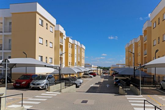 Fachada do bloco de apartamento à venda com 2 quartos, 55m² em Fazenda Santana, Vinhedo