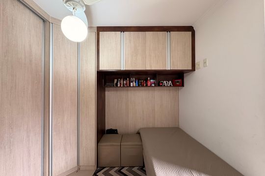 Suite de casa à venda com 3 quartos, 133m² em Vila Curuçá, Santo André