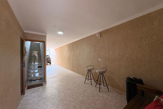 Quintal de casa à venda com 3 quartos, 133m² em Vila Curuçá, Santo André