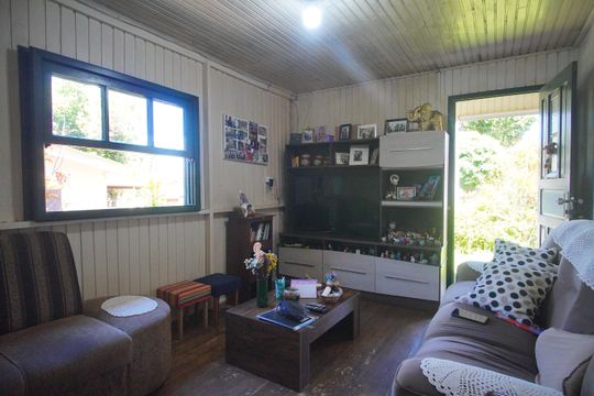 Sala de casa à venda com 2 quartos, 86m² em Rondônia, Novo Hamburgo