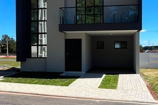 Fachada de casa de condomínio para alugar com 3 quartos, 155m² em Campo de Santana, Curitiba