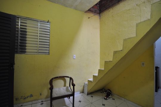 Casa à venda com 1 quarto, 50m² em Vila Ayrosa, São Paulo