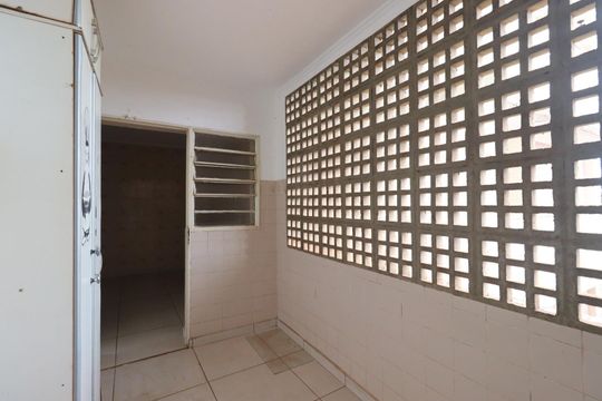 Área de Serviço de apartamento para alugar com 2 quartos, 87m² em Vila Tiberio, Ribeirão Preto