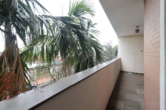 Sacada de apartamento para alugar com 2 quartos, 87m² em Vila Tiberio, Ribeirão Preto