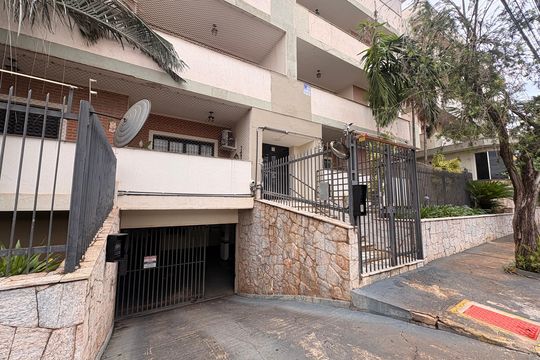 Fachada de apartamento para alugar com 2 quartos, 87m² em Vila Tiberio, Ribeirão Preto