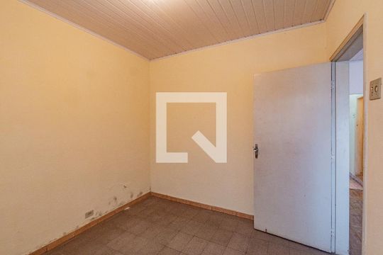 Casa à venda com 4 quartos, 215m² em Vila Brasilio Machado, São Paulo