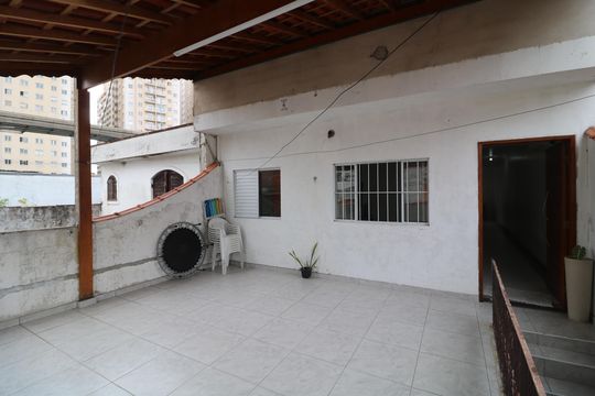 Varanda de casa à venda com 6 quartos, 150m² em Vila Independencia, São Paulo