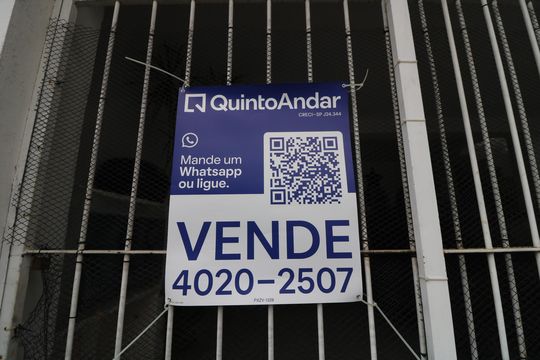 Fachada de casa à venda com 6 quartos, 150m² em Vila Independencia, São Paulo