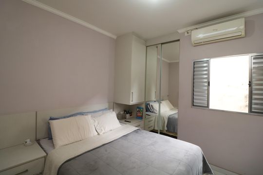 Quarto 2 C3 de casa à venda com 6 quartos, 150m² em Vila Independencia, São Paulo