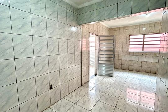 Cozinha de casa para alugar com 2 quartos, 80m² em Jardim Maria Dirce, Guarulhos