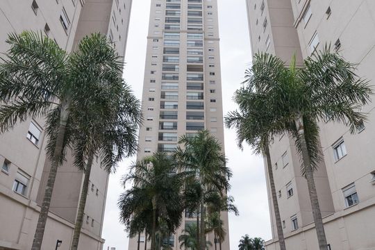 Fachada  de apartamento para alugar com 2 quartos, 97m² em Vila Guarani, São Paulo