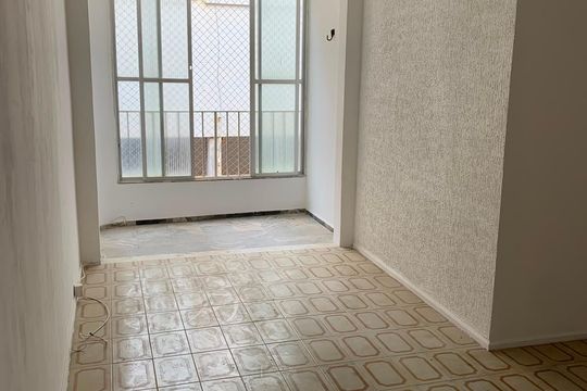 Sala de apartamento para alugar com 2 quartos, 65m² em Costa Azul, Salvador