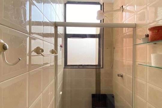 Banheiro 2 de apartamento para alugar com 4 quartos, 120m² em Jaguaribe, Osasco