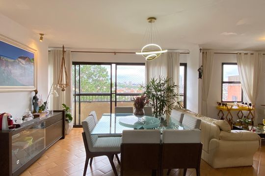 Sala de apartamento para alugar com 4 quartos, 120m² em Jaguaribe, Osasco