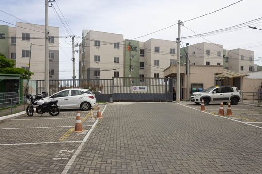 Fachada  de apartamento para alugar com 2 quartos, 38m² em Santa Cruz, Rio de Janeiro