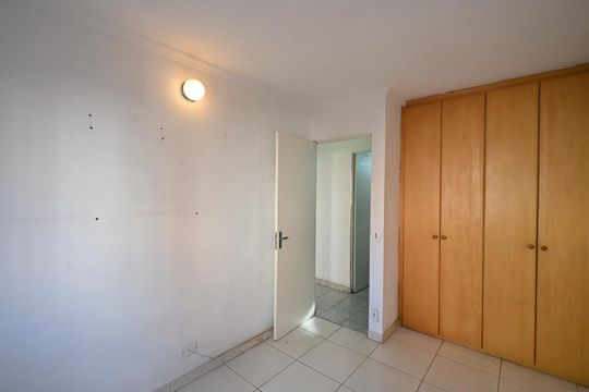 Quarto 2 de apartamento à venda com 2 quartos, 54m² em Parque Pinheiros, Taboão da Serra