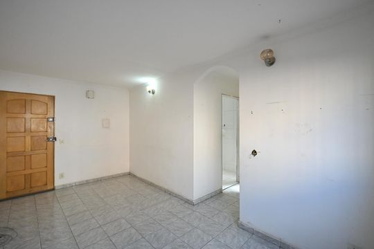 Apartamento à venda com 2 quartos, 54m² em Parque Pinheiros, Taboão da Serra