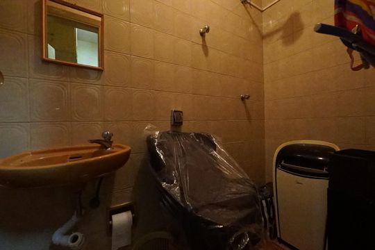 Banheiro de serviço de casa à venda com 6 quartos, 637m² em Vila Mariana, São Paulo