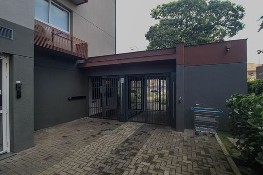Fachada de kitnet/studio para alugar com 1 quarto, 37m² em Partenon, Porto Alegre