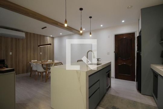 Cozinha de apartamento à venda com 2 quartos, 91m² em Jacarepaguá, Rio de Janeiro