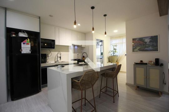 Cozinha de apartamento à venda com 2 quartos, 91m² em Jacarepaguá, Rio de Janeiro
