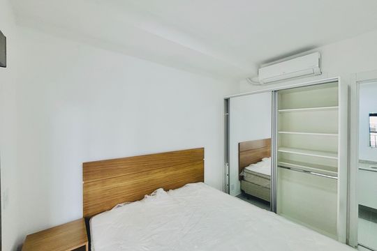 Quarto 1 de apartamento para alugar com 1 quarto, 28m² em Vila Guilhermina, São Paulo
