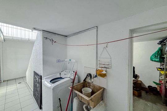 Área externa de casa à venda com 3 quartos, 220m² em Vila Nova Savoia, São Paulo