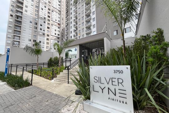 Fachada de apartamento para alugar com 2 quartos, 34m² em Piqueri, São Paulo