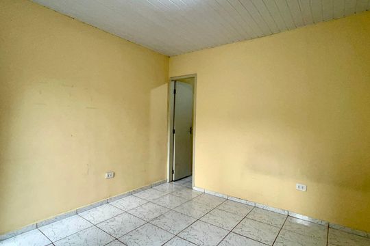 Kitnet de casa para alugar com 1 quarto, 15m² em Pinheiros, São Paulo