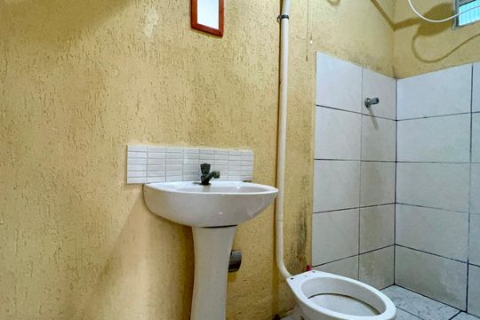 Banheiro de casa para alugar com 1 quarto, 15m² em Pinheiros, São Paulo