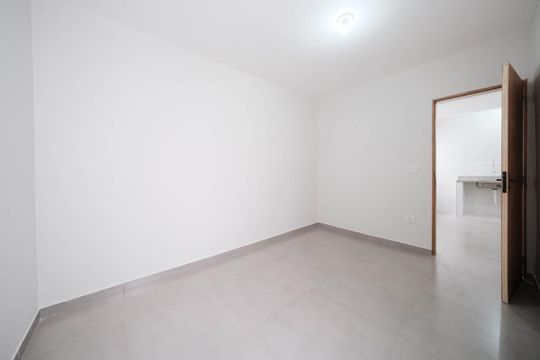 Quarto 1 de apartamento para alugar com 2 quartos, 48m² em Vila Dalila, São Paulo